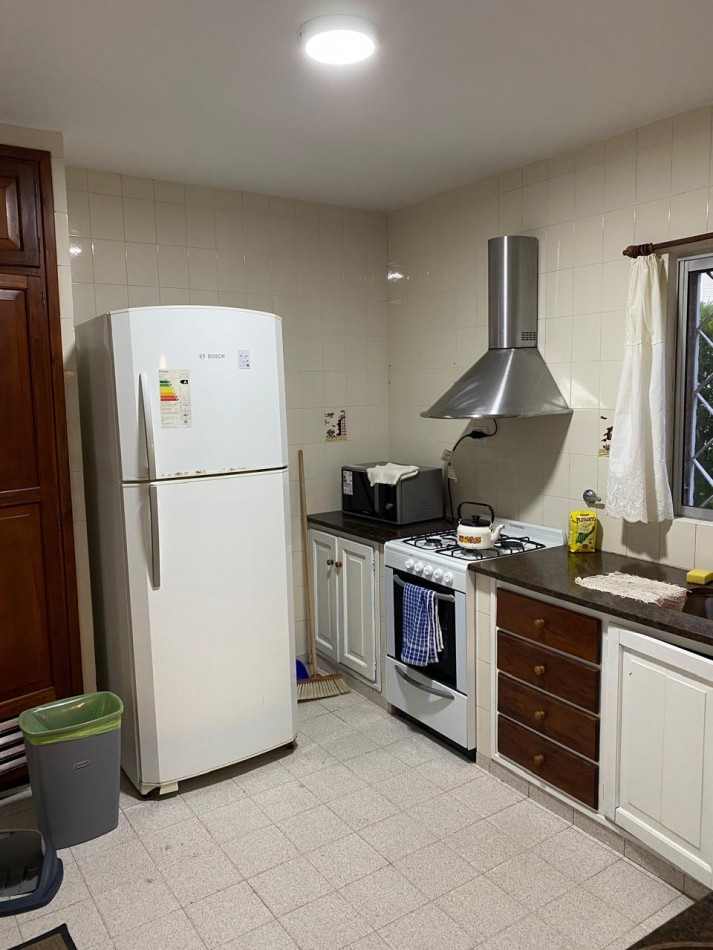 CASA EN ALQUILER TEMPORARIO EN PINAMAR CENTRO.