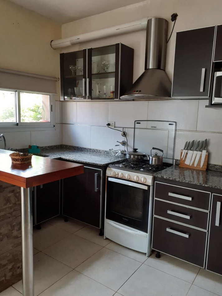 DUPLEX EN PINAMAR, PARA 8 PERSONAS. 