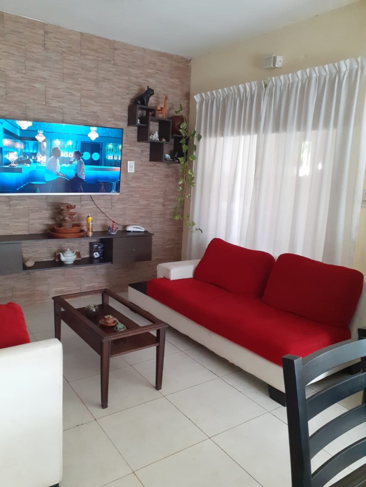 DUPLEX EN PINAMAR, PARA 8 PERSONAS. 