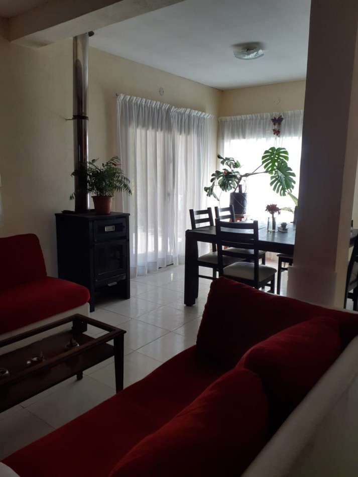 DUPLEX EN PINAMAR, PARA 8 PERSONAS. 