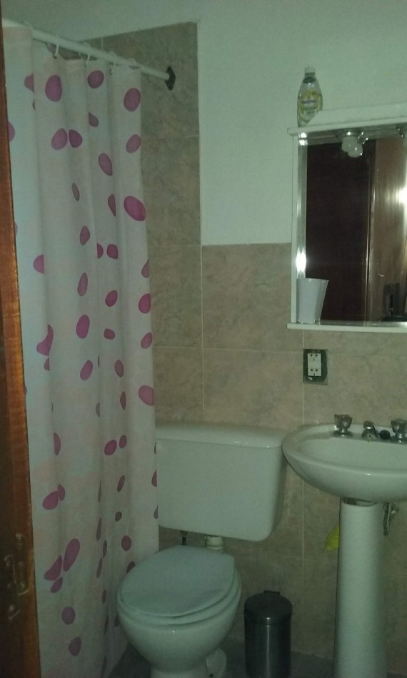 CASA EN MAR DE OSTENDE, ALQUILER TEMPORARIO A 500 METROS DE LA PLAYA.