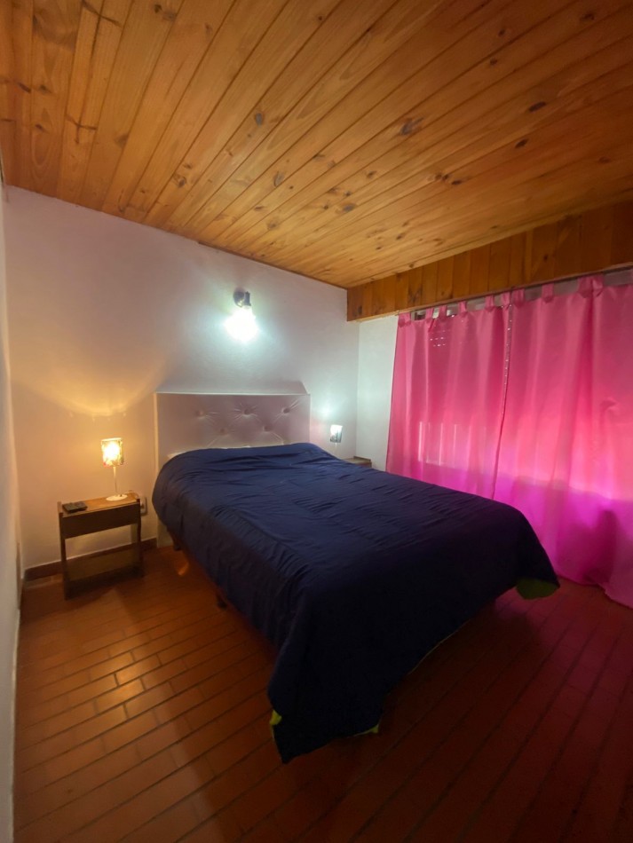 CASA EN MAR DE OSTENDE, A 400 METROS DE LA PLAYA.