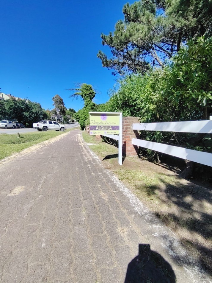 CASA EN ALQUILER TEMPORARIO EN PINAMAR CENTRO.