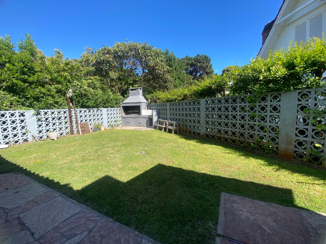 CASA EN ALQUILER TEMPORARIO EN PINAMAR CENTRO.