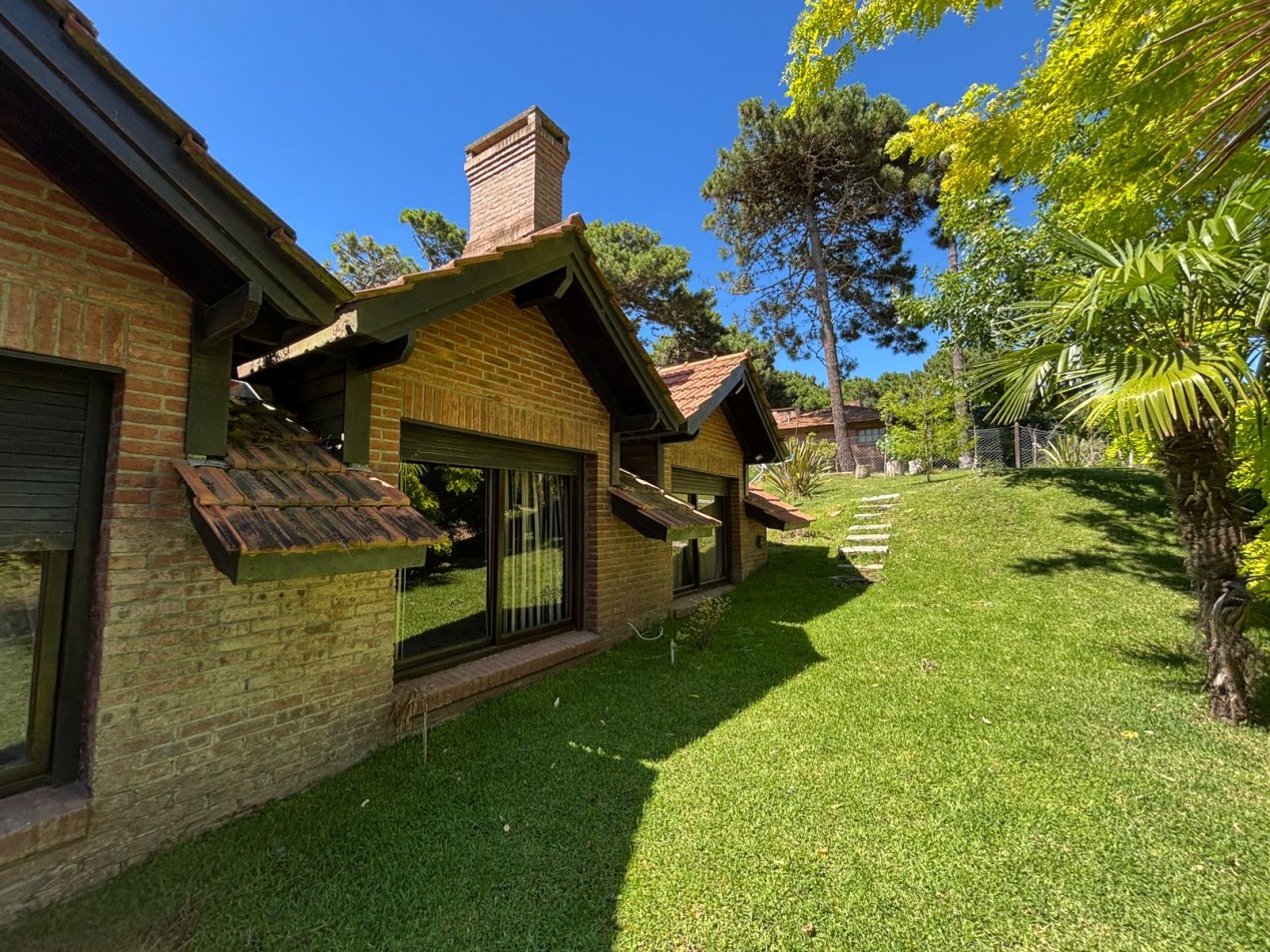 Hermosa casa en alquiler temporario en Pinamar.