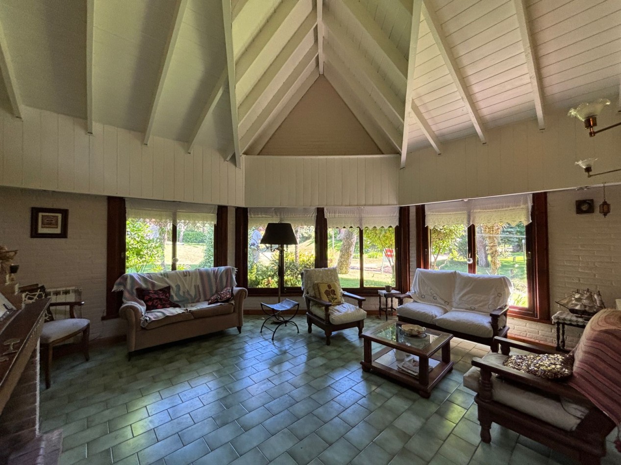 Hermosa casa en alquiler temporario en Pinamar.