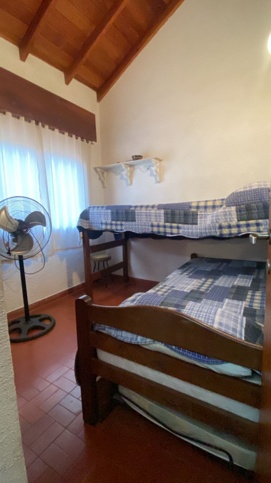 Duplex en Pinamar centro.