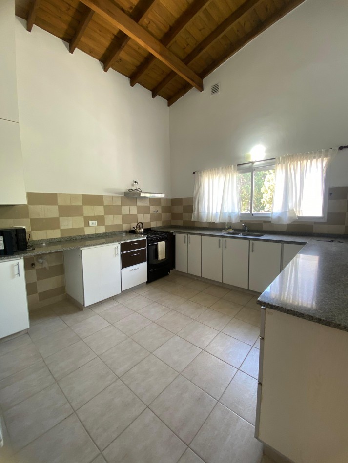 Gran duplex a 6 cuadras del centro de pinamar 