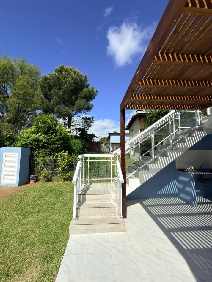 Departamento con pileta para 6 personas.