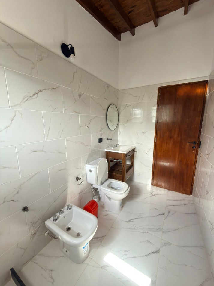 Departamento con pileta para 6 personas.