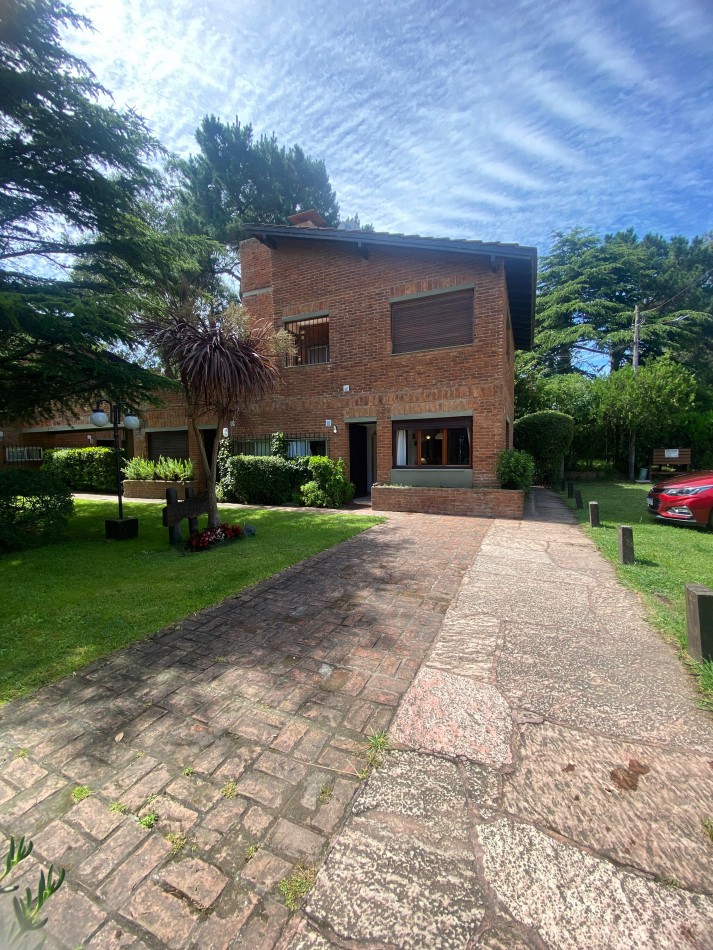 DUPLEX VENTA DE 2 AMB EN PINAMAR