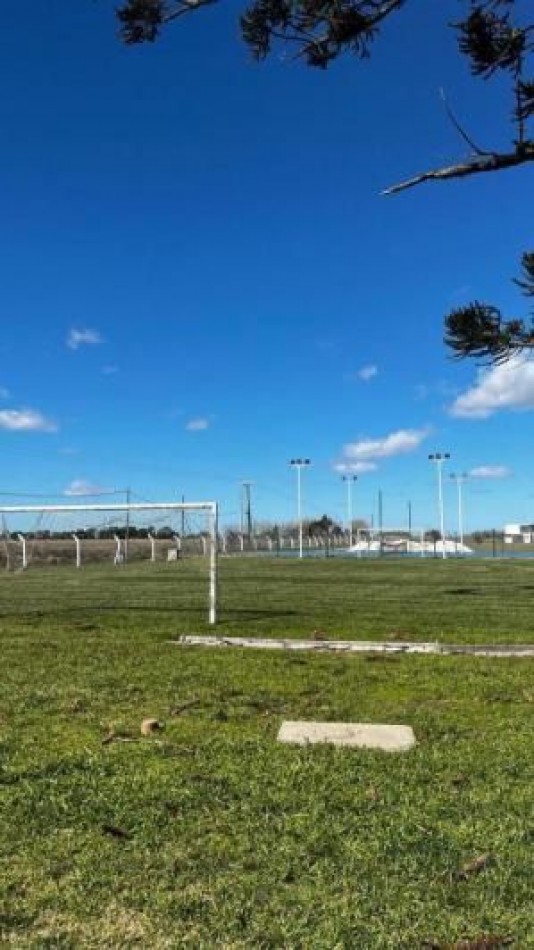 Lote en el country "La Victoria", ubicado en General Madariaga