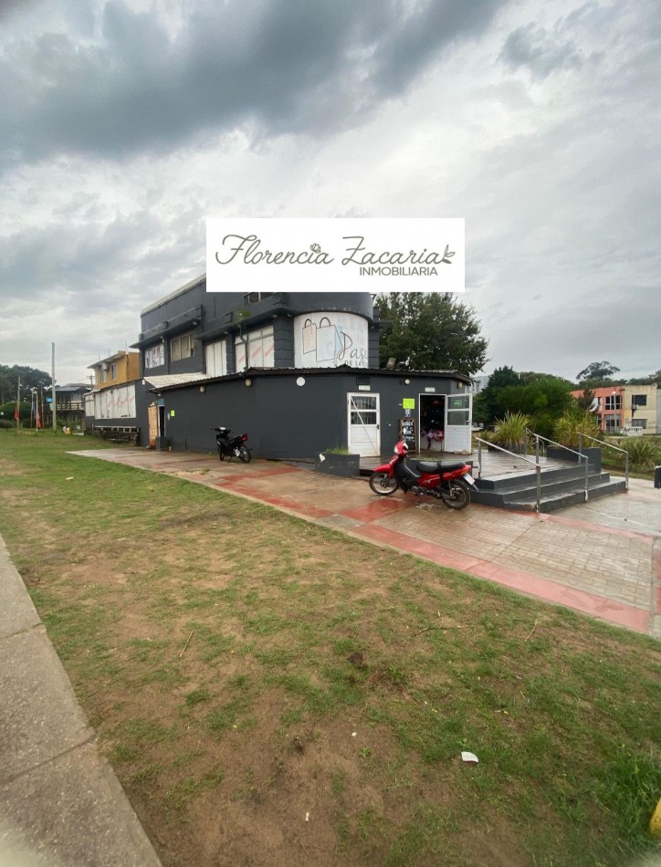 LOCALES EN OSTENDE -VENTA EN BLOQUE - GRAN OPORTUNIDAD PARA DESARROLLO COMERCIAL