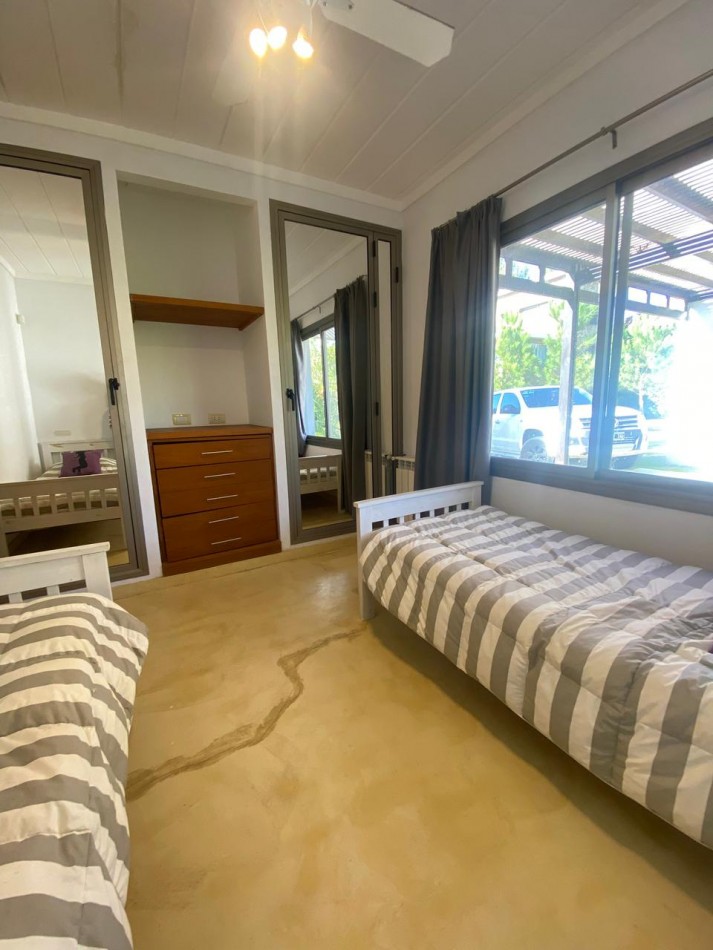 CASA VENTA EN PINAMAR -BARRIO CERRADO TERRAZAS AL GOLF