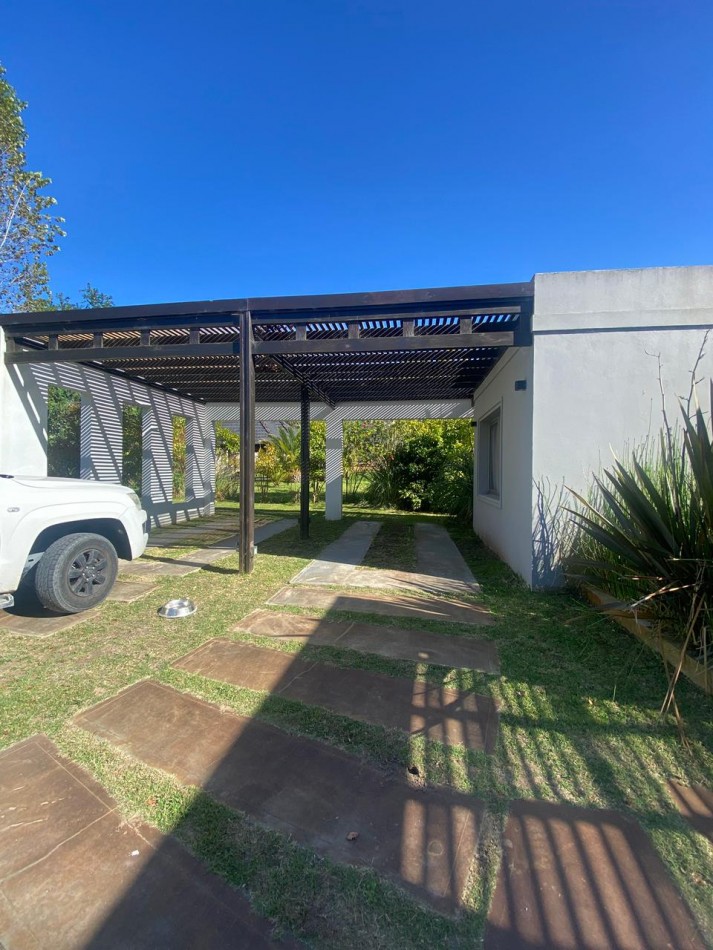 CASA VENTA EN PINAMAR -BARRIO CERRADO TERRAZAS AL GOLF