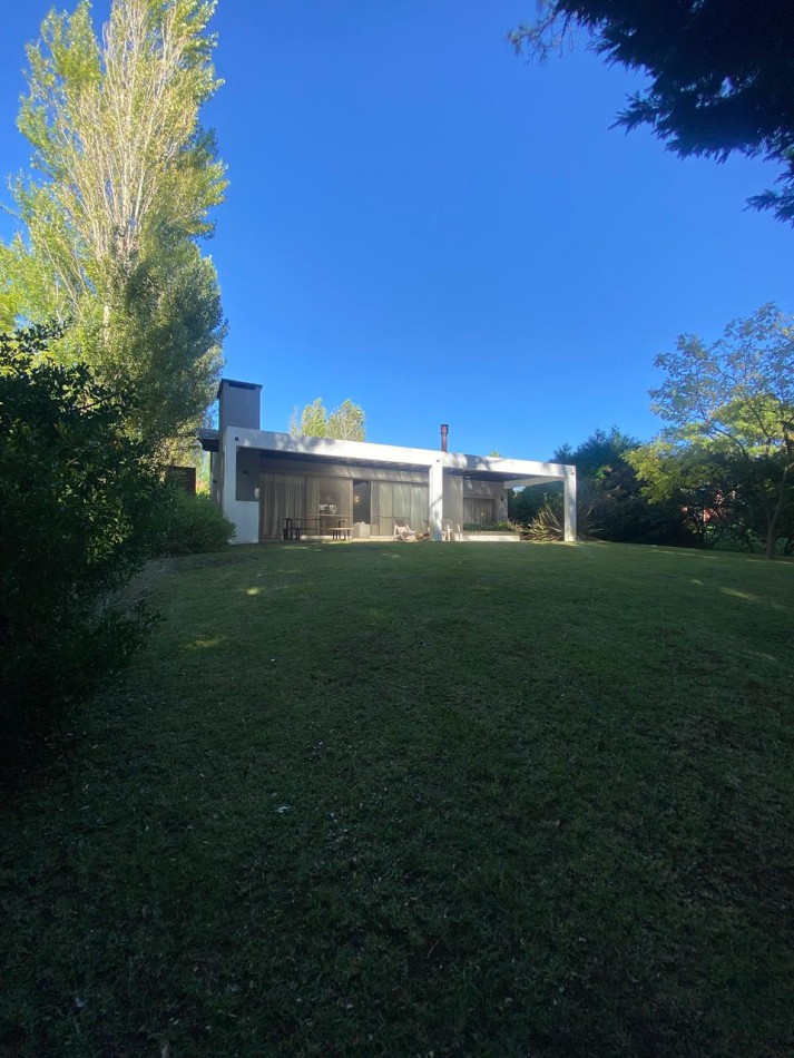 CASA VENTA EN PINAMAR -BARRIO CERRADO TERRAZAS AL GOLF