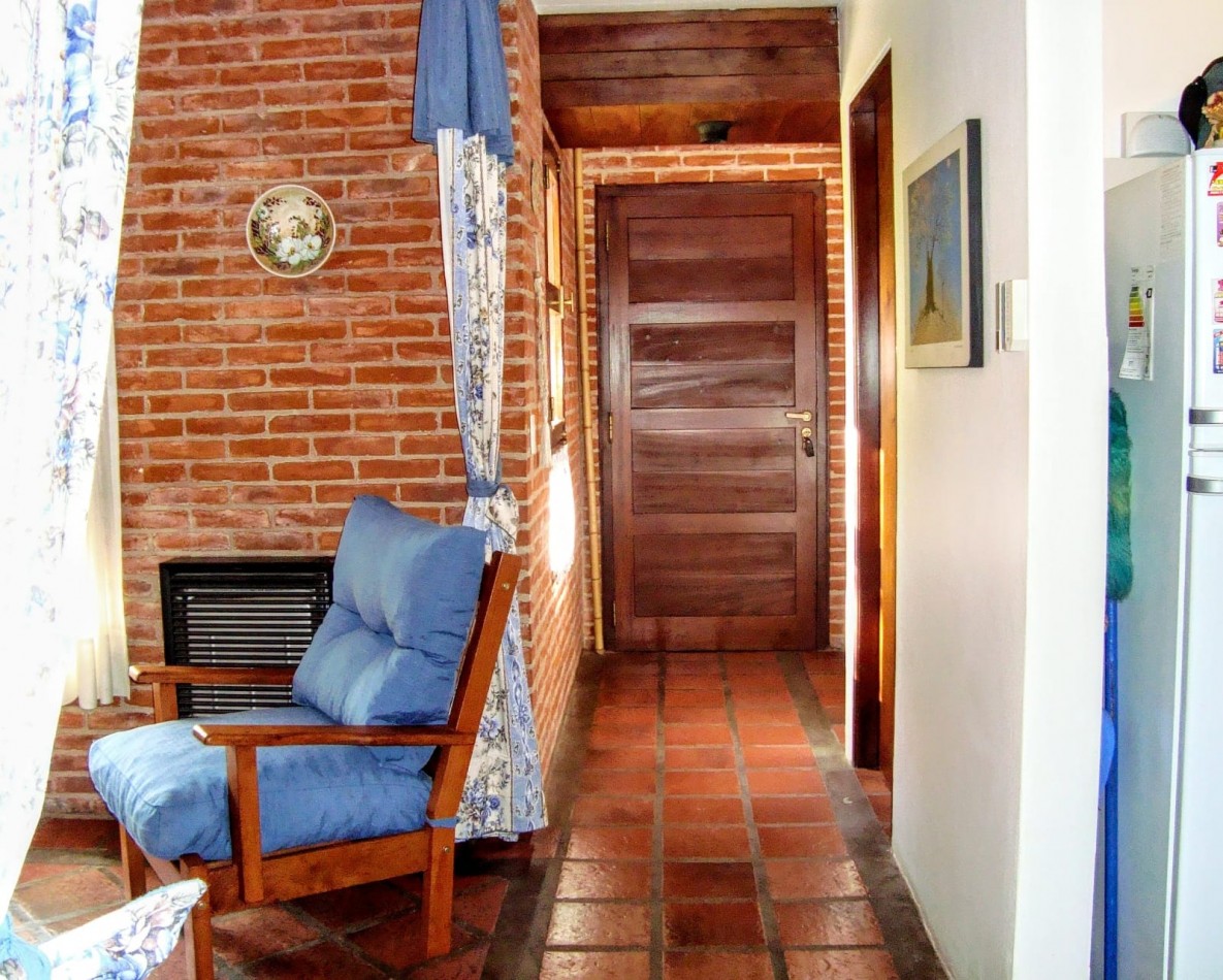 DUPLEX EN CONDOMINIO CON PILETA  VENTA  4 AMBIENTES  PINAMAR