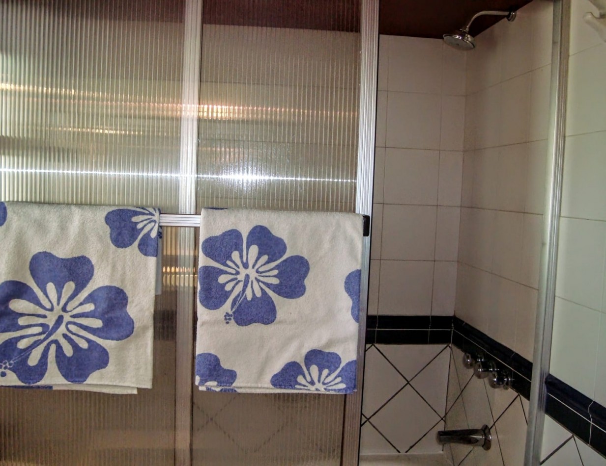 DUPLEX EN CONDOMINIO CON PILETA  VENTA  4 AMBIENTES  PINAMAR