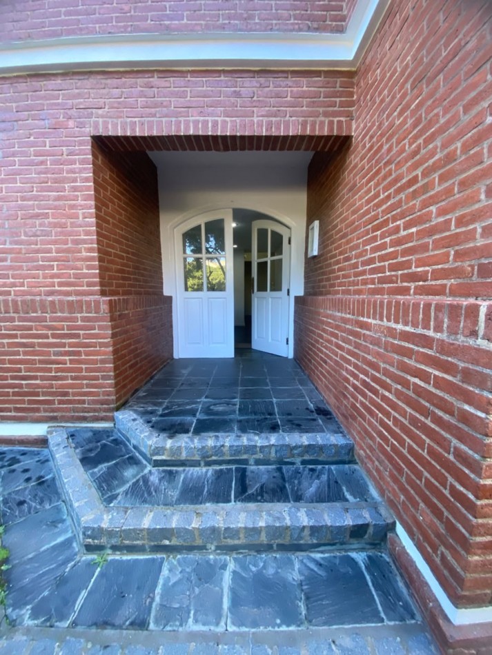 DEPARTAMENTO 4 AMBIENTES CON VISTA AL MAR EN PINAMAR