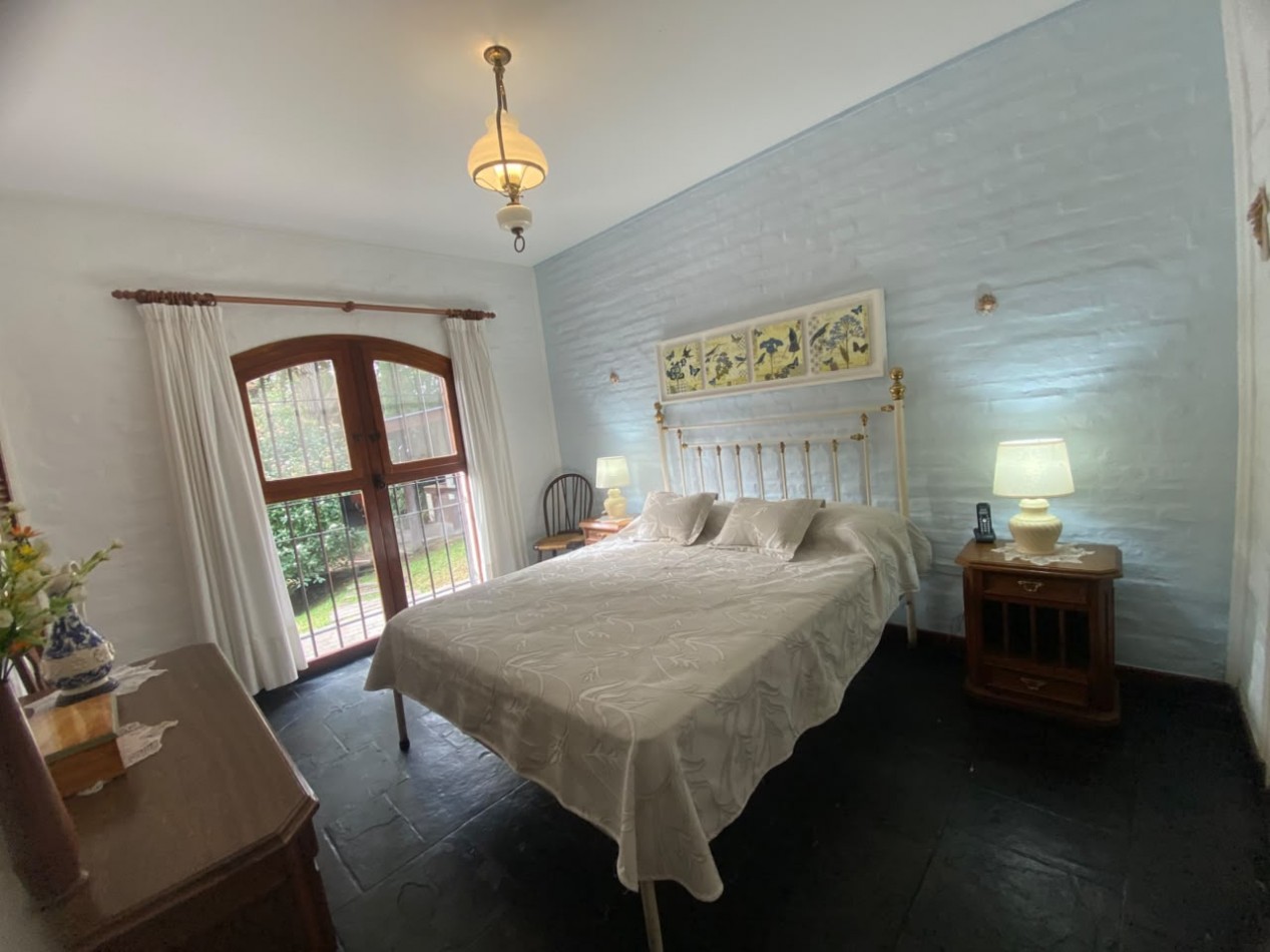 VENTA - Residencia de Categoria con Lote Independiente Incluido | Centro Golf - Pinamar