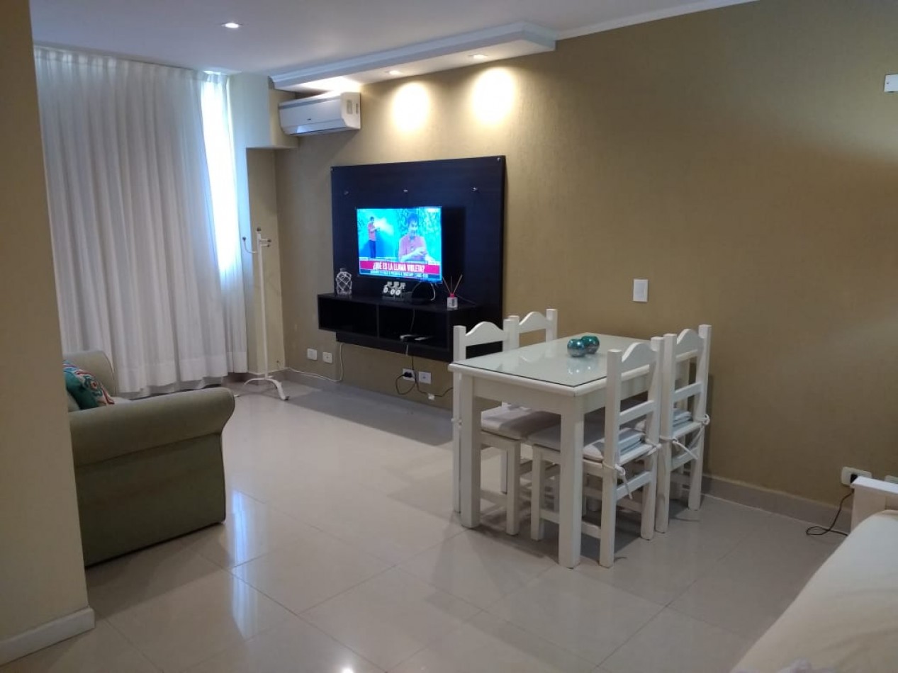 Departamento Amoblado con Cochera en Pinamar