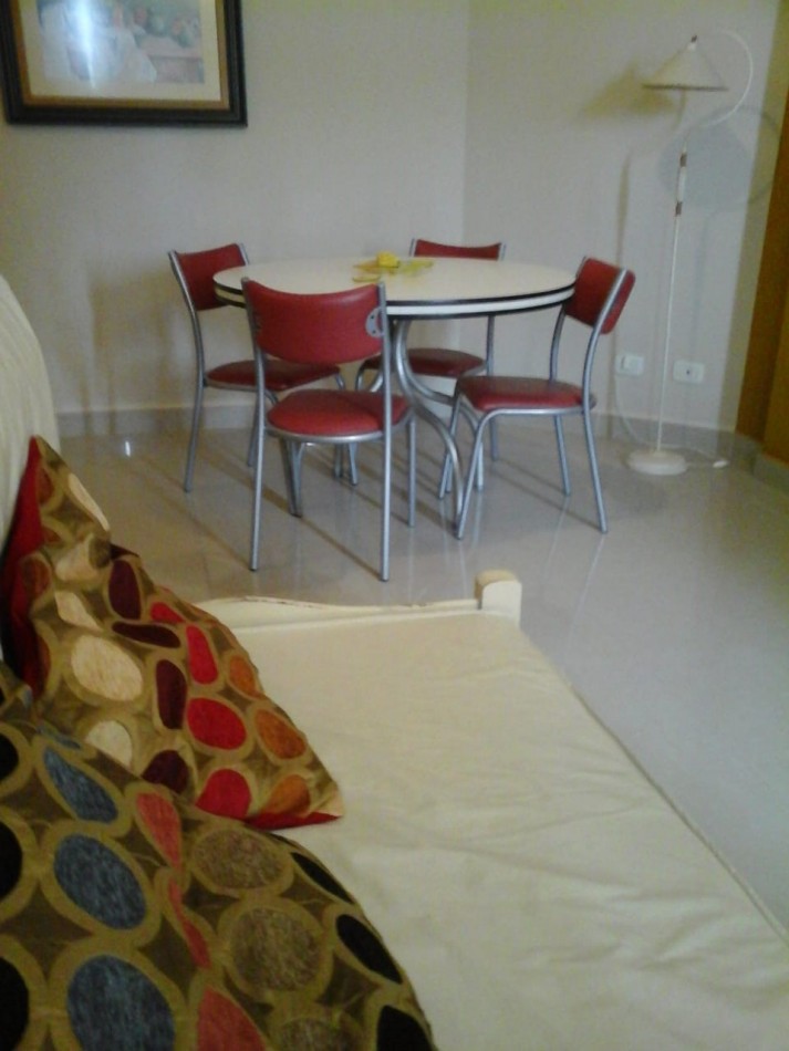 Departamento Amoblado con Cochera en Pinamar Centro