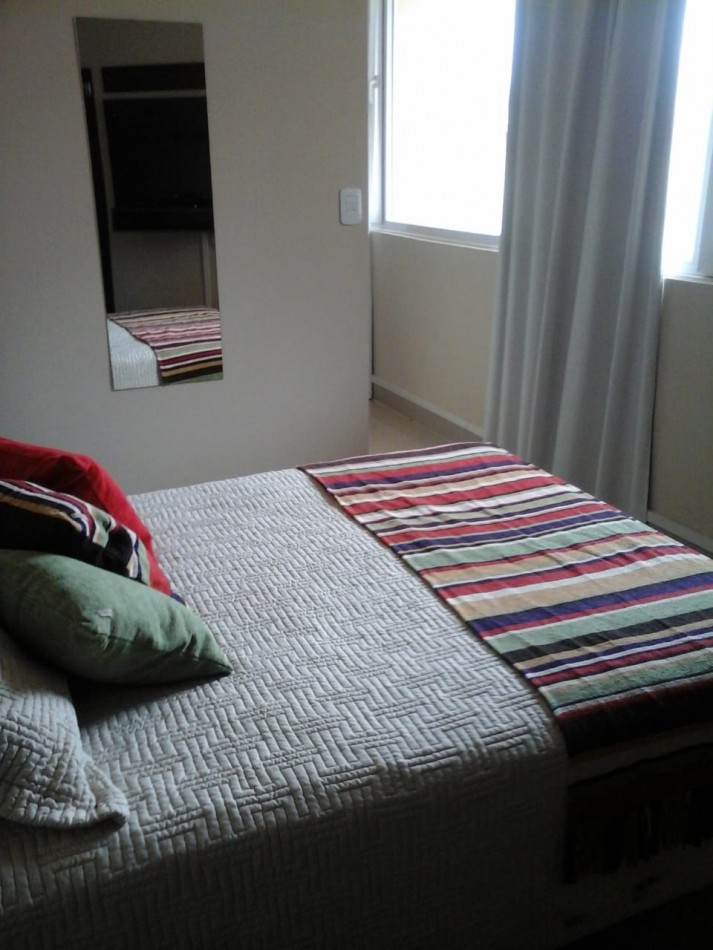 Departamento Amoblado con Cochera en Pinamar Centro
