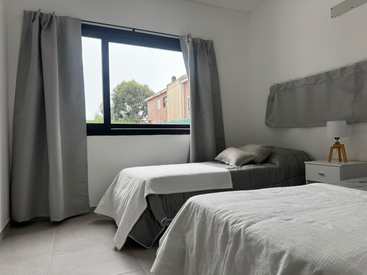 Departamento moderno de 3 ambientes a pocos metros del mar