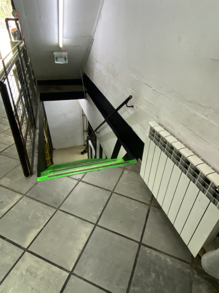 LOCALES EN OSTENDE -VENTA EN BLOQUE - GRAN OPORTUNIDAD PARA DESARROLLO COMERCIAL