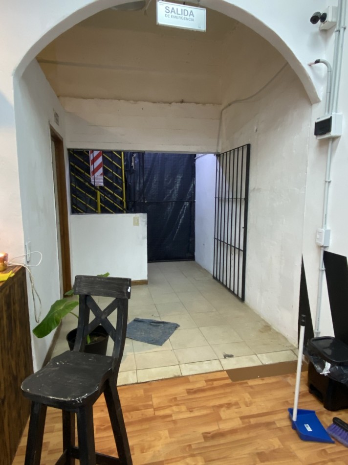 LOCALES EN OSTENDE -VENTA EN BLOQUE - GRAN OPORTUNIDAD PARA DESARROLLO COMERCIAL