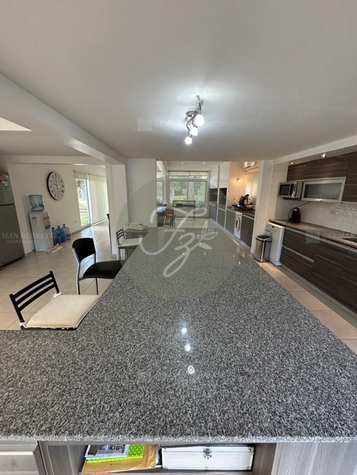 Espectacular casa en Pinamar Norte