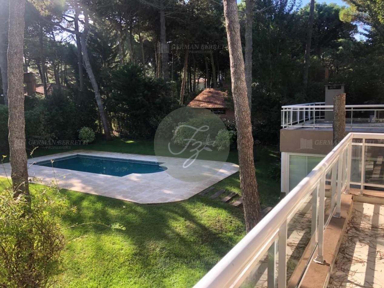 Espectacular casa en Pinamar Norte