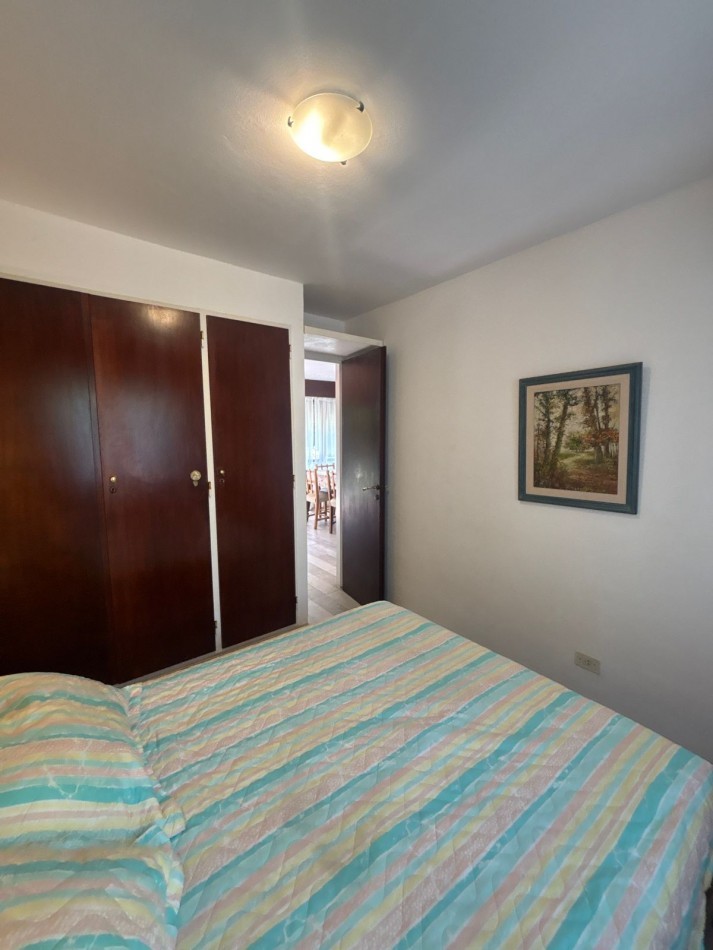 Duplex en Pinamar centro.