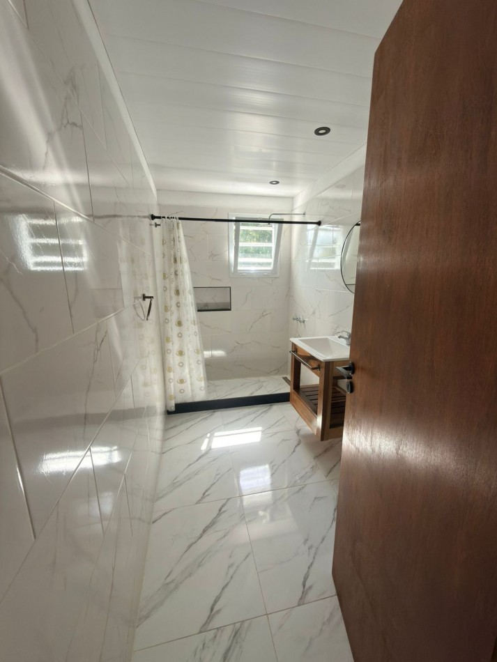 Departamento con pileta para 4 personas.