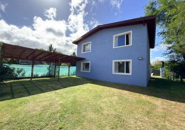 Departamento con pileta para 6 personas.